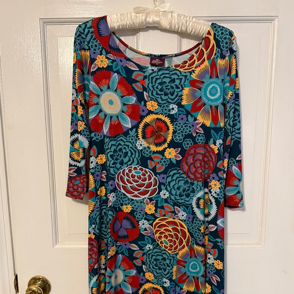 Salaam Lexi Dress - Picture 1 of 4